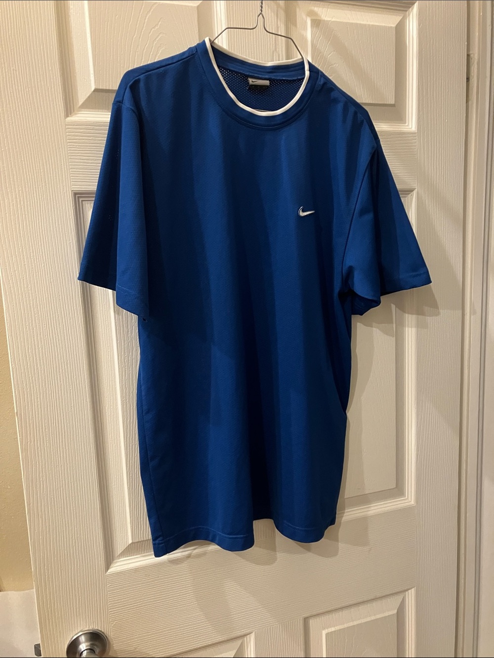 Nike Men’s Royal Blue Short Sleeve Athletic Tee with White Trim